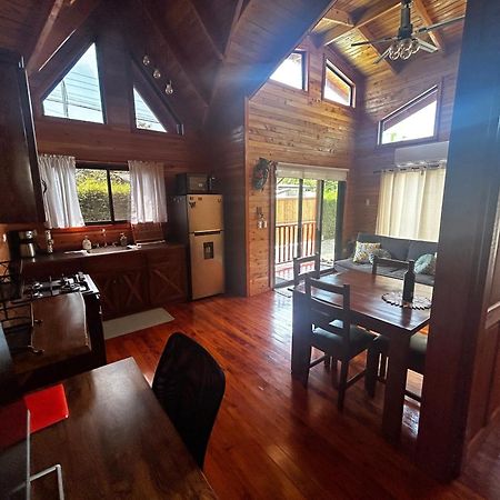 Pura Vida Cabinita Villa อูวีตา ภายนอก รูปภาพ